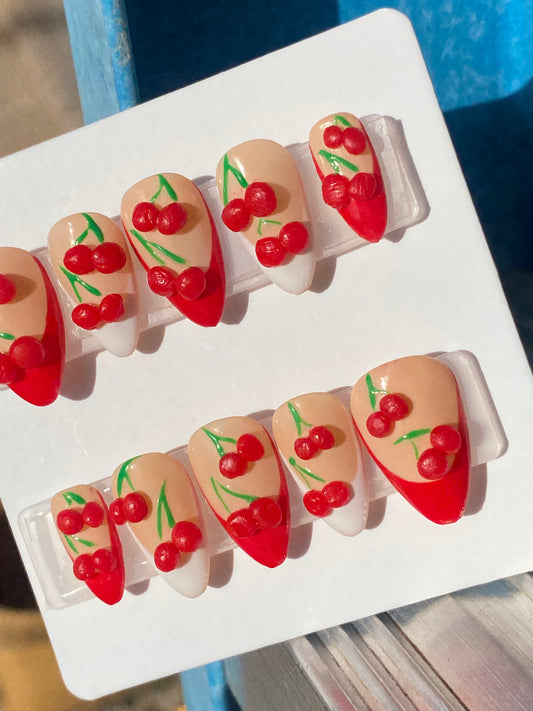 Cherry Dream( medium almond )