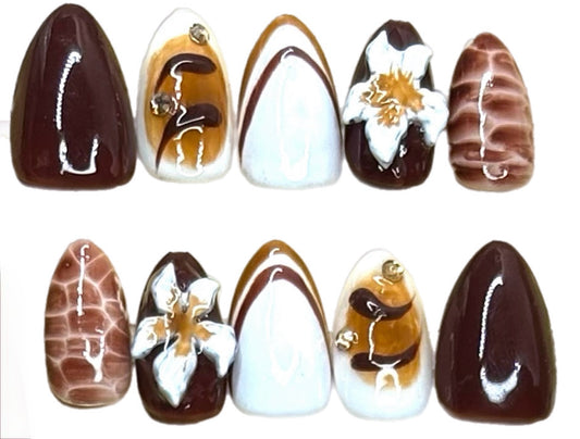 10pc almond white fall